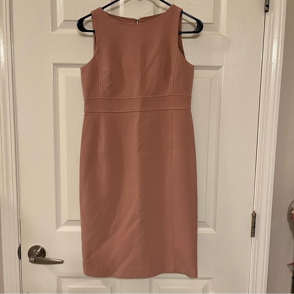 Ann Taylor nude color dress 00p
